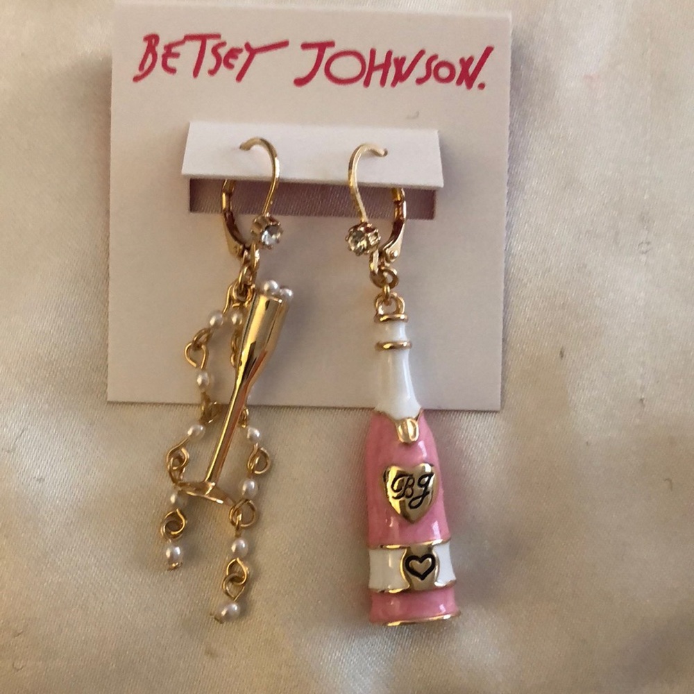 Betsey Johnson Pink Enamel Champagne & Flute Mismatch Drop Earrings NWT